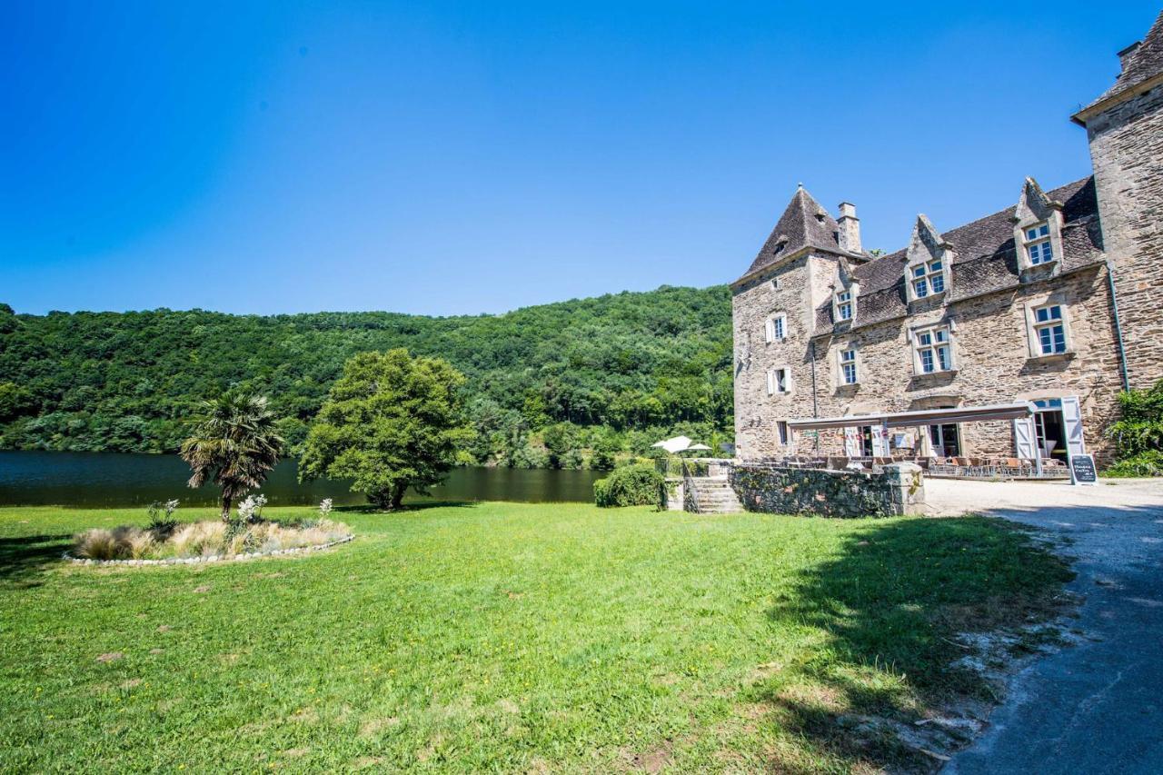 Camping Le Chateau Du Gibanel Saint-Martial-Entraygues Exterior foto